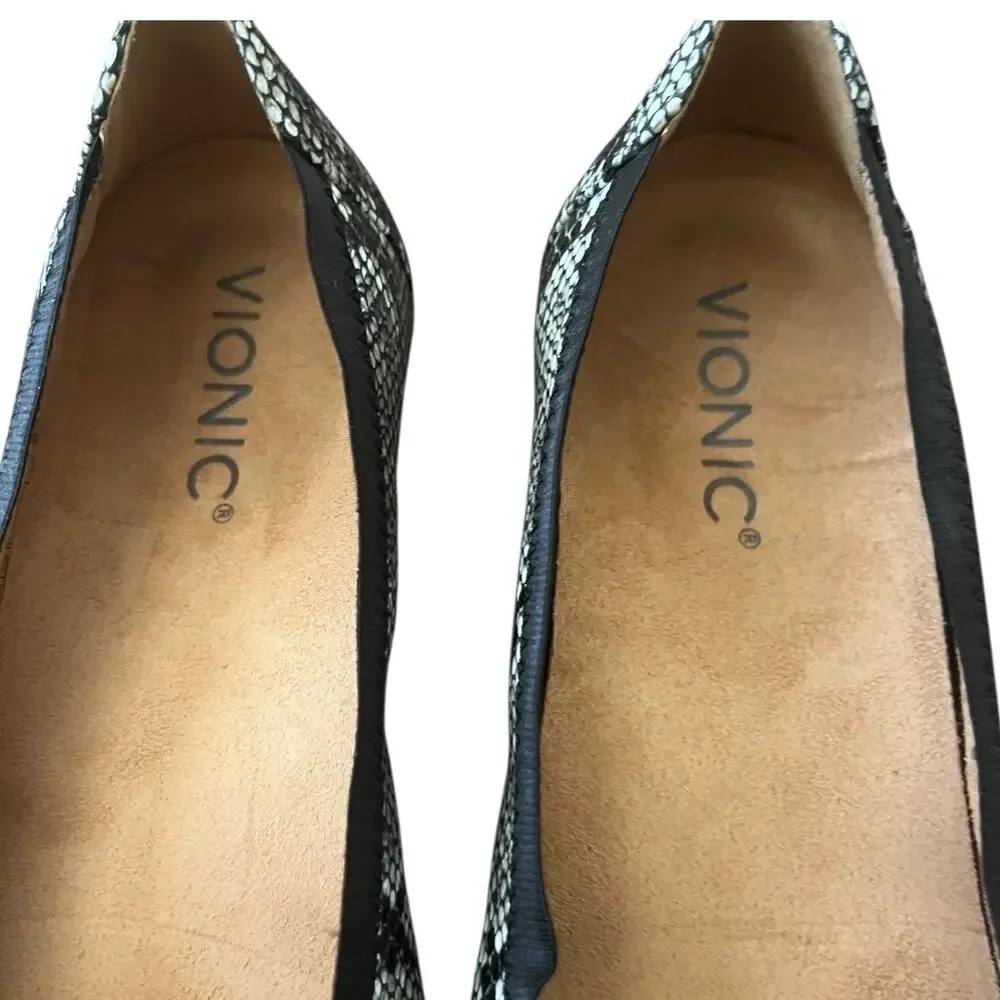 Vionic Caroll Leather Snake Print Slip On Flats Size 6.5